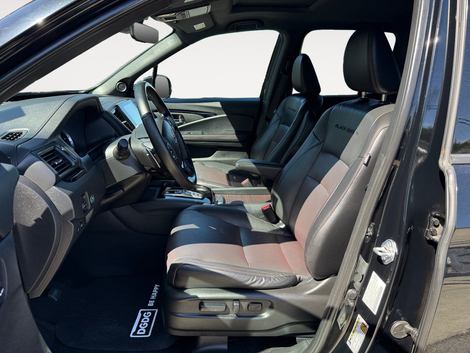 Used 2022 Honda Ridgeline Black Edition image 10