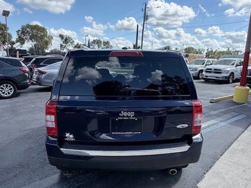 Used 2016 Jeep Patriot High Altitude FWD image 6
