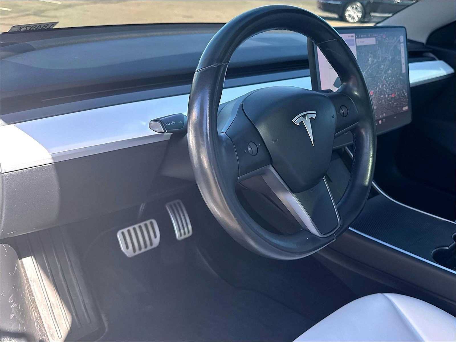Used 2018 Tesla Model 3 Performance AWD/4WD image 16