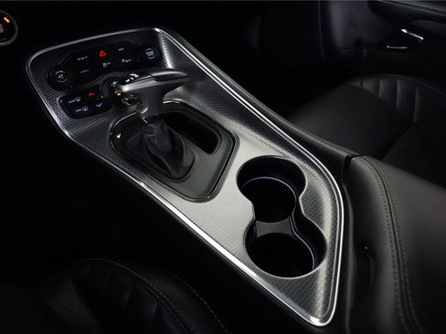 Used 2016 Dodge Challenger SRT Hellcat RWD image 43