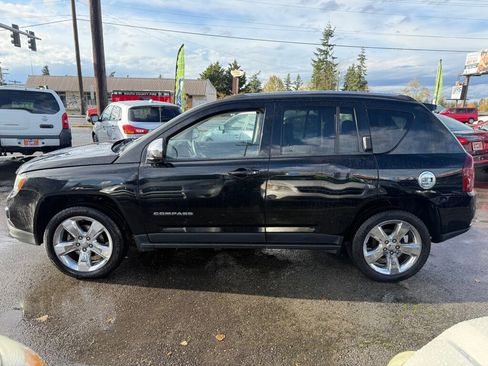 Used 2014 Jeep Compass Limited image 4