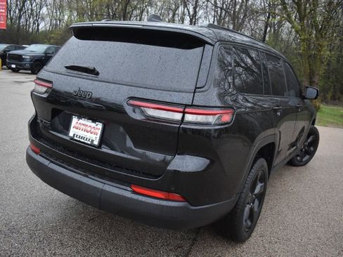 Used 2021 Jeep Grand Cherokee L Laredo image 8