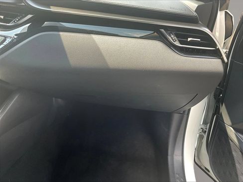 Used 2018 Toyota C-HR XLE FWD image 25