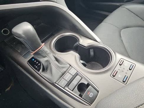 Used 2024 Toyota Camry XSE image 19