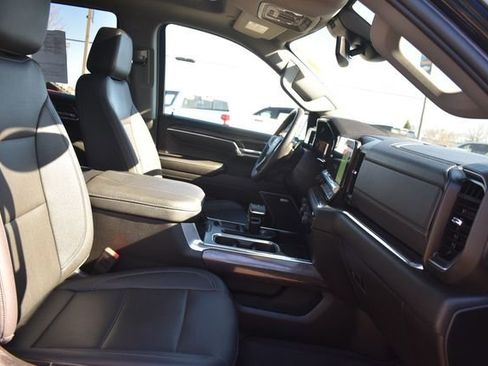 Certified 2023 Chevrolet Silverado 1500 LTZ w/ LTZ Premium Package image 16