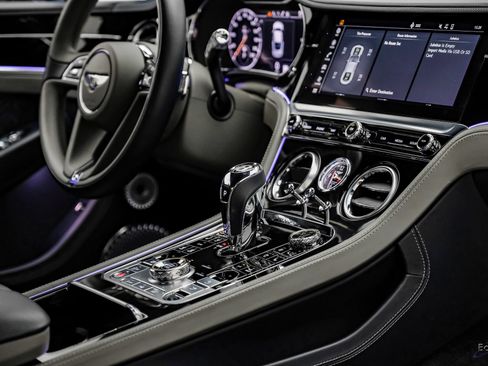 Used 2020 Bentley Continental GT AWD/4WD image 59