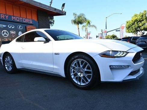Used 2018 Ford Mustang GT image 14