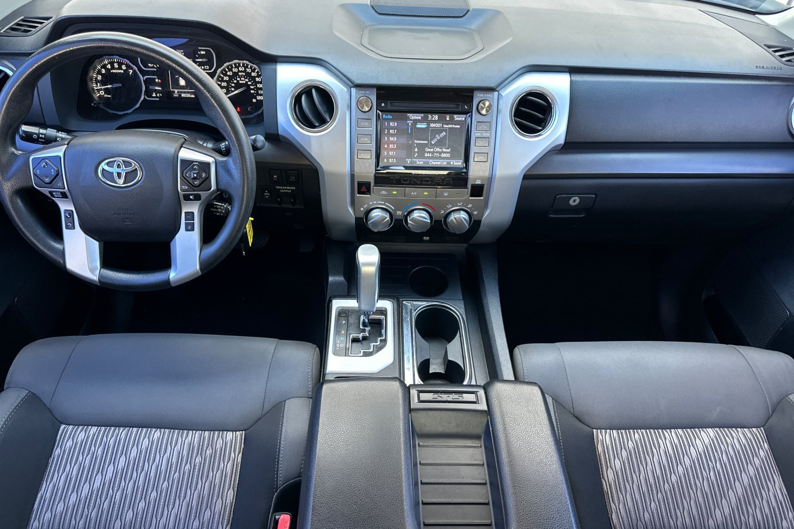 Used 2018 Toyota Tundra SR5 w/ SR5 Upgrade Package RWD image 15