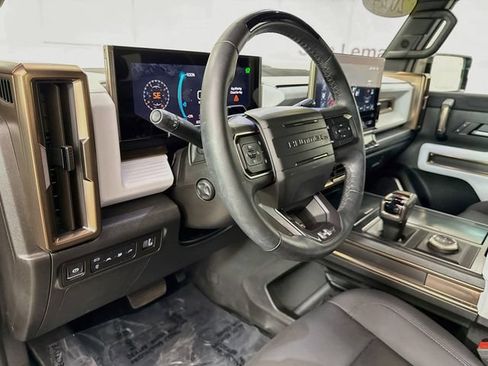 Used 2024 GMC Hummer EV 2X w/ Extreme Off-Road Package AWD/4WD image 10