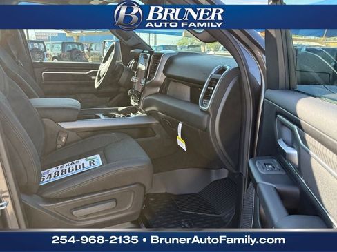 New 2026 RAM 1500 Big Horn AWD/4WD image 14