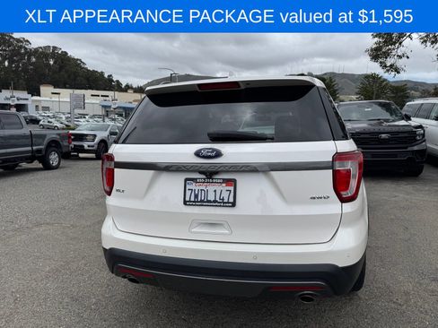 Used 2017 Ford Explorer XLT w/ Equipment Group 202A AWD/4WD image 7