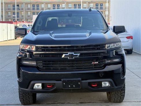 Used 2021 Chevrolet Silverado 1500 LT Trail Boss image 8