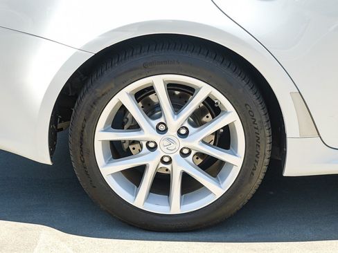 Used 2012 Lexus IS 250 w/ Premium Pkg Value Edition RWD image 12
