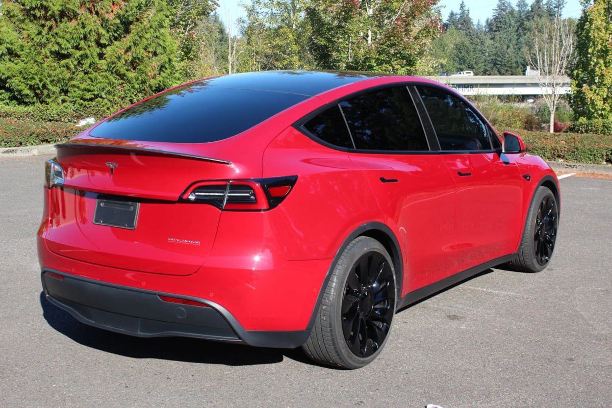 Used 2022 Tesla Model Y Performance AWD/4WD image 6