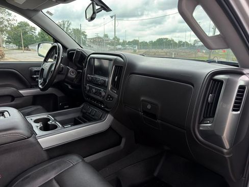 Used 2018 Chevrolet Silverado 1500 LTZ Z71 w/ Redline Edition AWD/4WD image 23