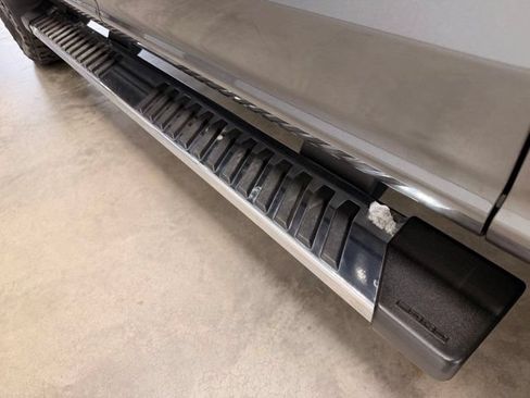 Used 2017 Ford F250 Lariat w/ Chrome Package AWD/4WD image 19