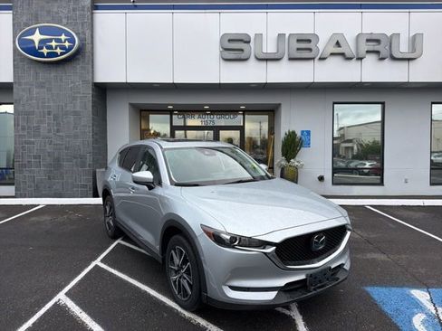 Used 2018 MAZDA CX-5 Touring w/ Preferred Equipment Package AWD/4WD image 1