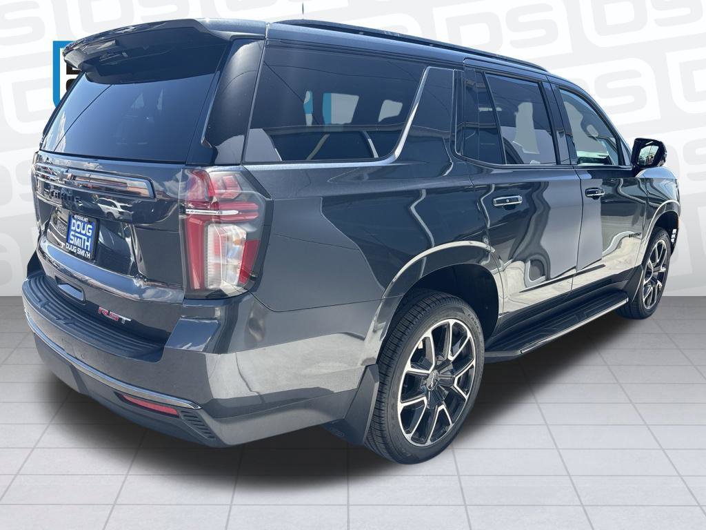 Used 2022 Chevrolet Tahoe RST w/ Luxury Package AWD/4WD image 5