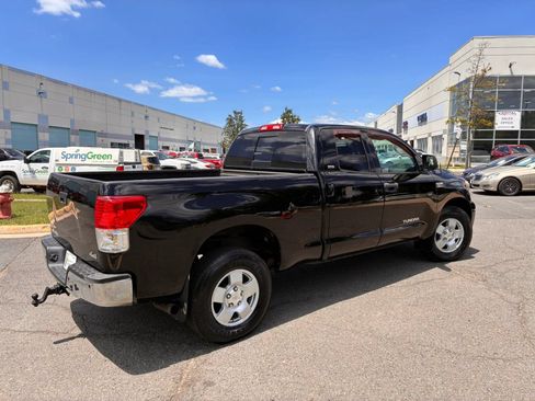 Used 2011 Toyota Tundra 4x4 Double Cab image 8