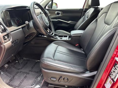Certified 2023 Kia Sorento S AWD/4WD image 17