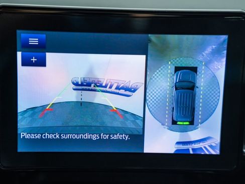 Certified 2022 Ford Explorer ST-Line w/ Class IV Trailer Tow Package image 47