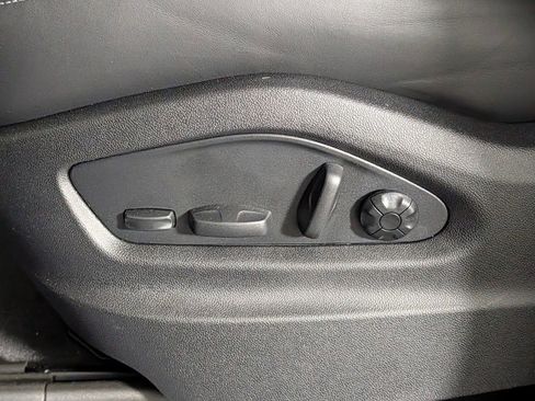 New 2026 Porsche Cayenne GTS image 28