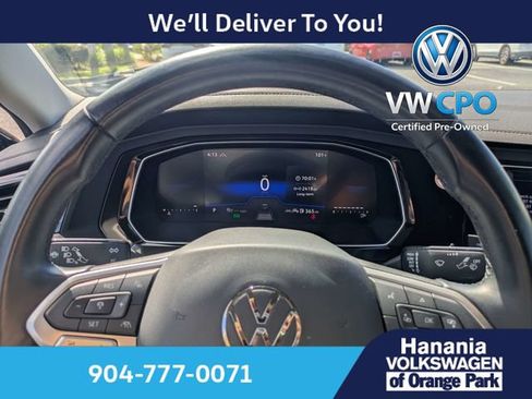 Certified 2024 Volkswagen Jetta SE FWD image 27