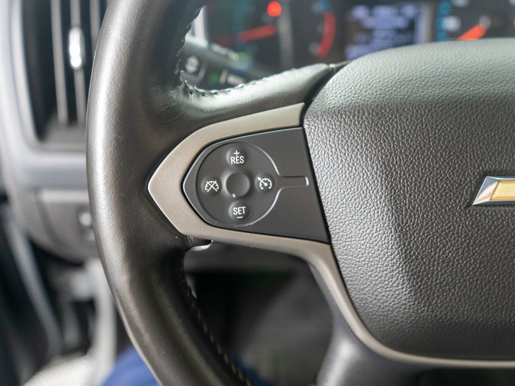 Used 2015 Chevrolet Colorado Z71 AWD/4WD image 15