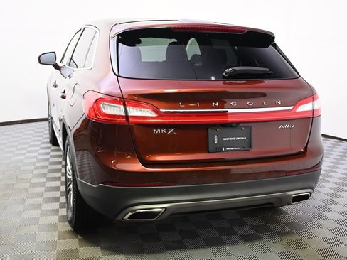 Used 2016 Lincoln MKX Reserve w/ Climate Package image 4