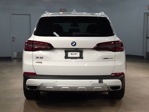 Used 2022 BMW X5 xDrive40i w/ Premium Package image 6