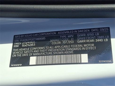 New 2026 Volvo XC90 B6 Plus w/ Protection Package Premier image 11