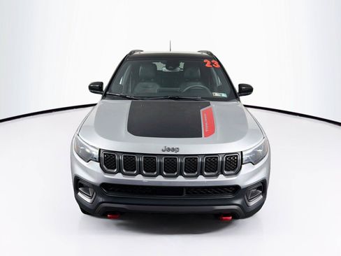 Used 2023 Jeep Compass Trailhawk w/ Trailhawk Elite Group AWD/4WD image 13