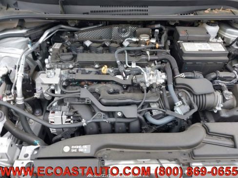 Used 2023 Toyota Corolla LE image 7