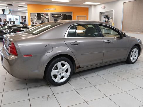 Used 2012 Chevrolet Malibu LS w/ LS Uplevel Package FWD image 11