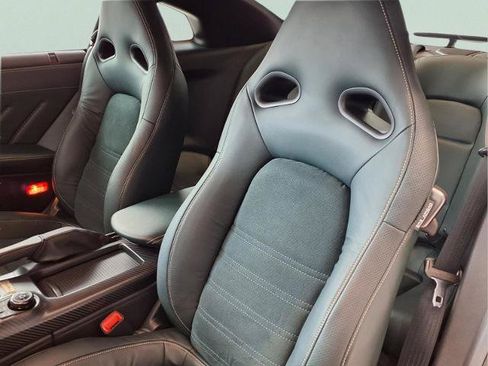 Certified 2024 Nissan GT-R w/ Floor Mat Package AWD/4WD image 13