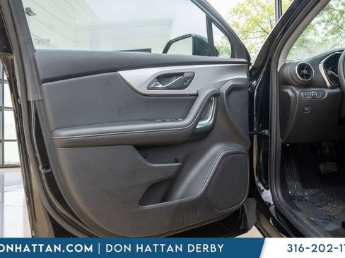 Used 2025 Chevrolet Blazer LT FWD image 15