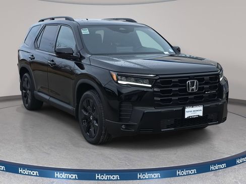 New 2026 Honda Pilot Black Edition image 3