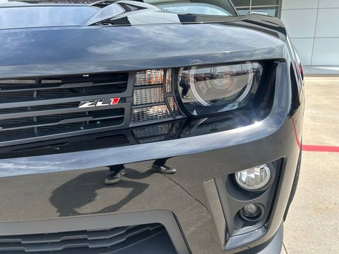 Used 2015 Chevrolet Camaro ZL1 RWD image 9