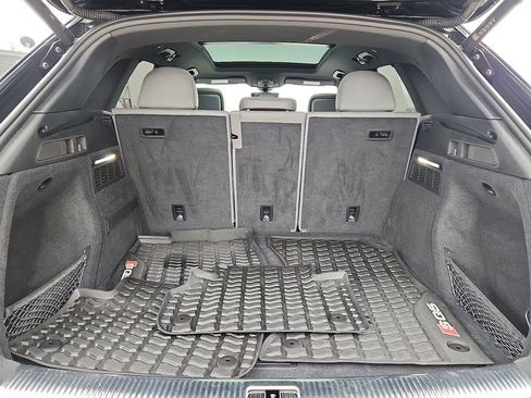 Used 2022 Audi SQ5 Premium w/ Convenience Package image 28