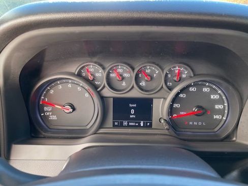 Used 2025 Chevrolet Silverado 1500 Custom w/ Turbomax Blackout Package image 28