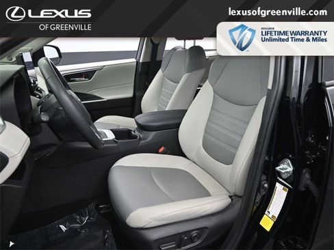 Used 2023 Toyota RAV4 XLE Premium image 24