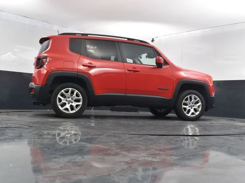 Used 2018 Jeep Renegade Latitude image 47