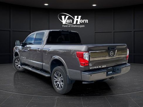 Used 2017 Nissan Titan Platinum Reserve AWD/4WD image 5