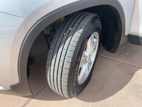 Used 2020 Chevrolet Trax LS image 37