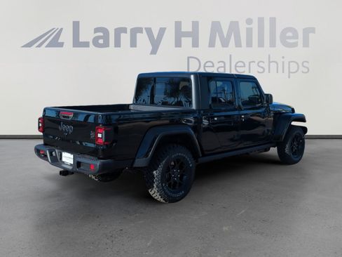 New 2026 Jeep Gladiator Willys image 5
