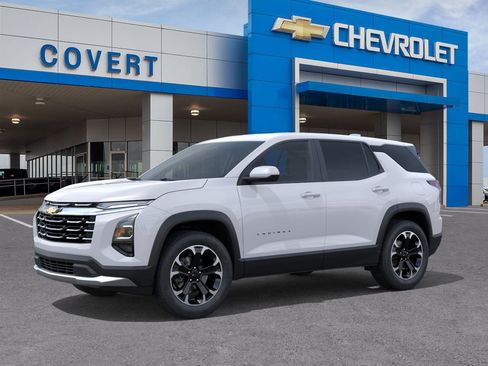 New 2026 Chevrolet Equinox LT image 2