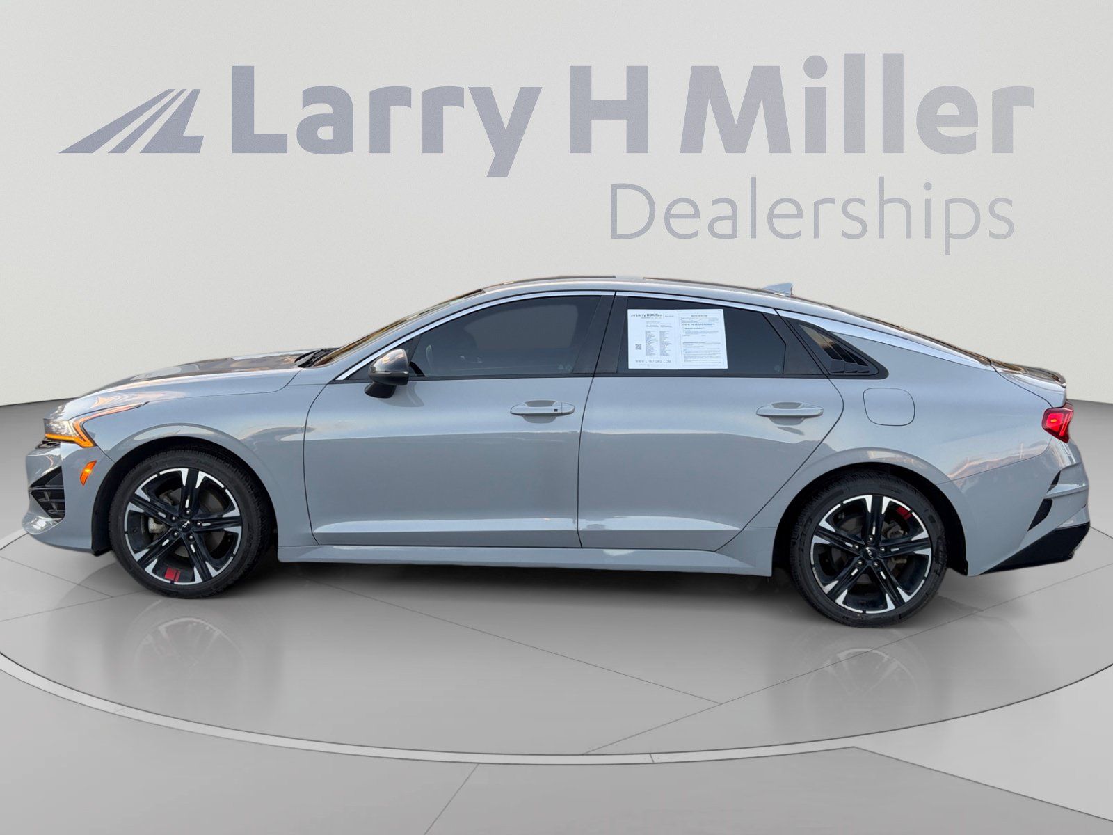 Used 2022 Kia K5 GT-Line AWD/4WD image 2
