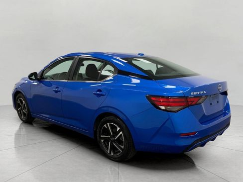 Certified 2025 Nissan Sentra SV FWD image 6