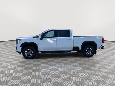 Used 2023 GMC Sierra 3500 AT4 w/ AT4 Preferred Package AWD/4WD image 4