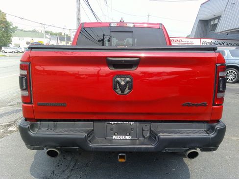 Used 2022 RAM 1500 Big Horn w/ Built-to-serve Edition image 6